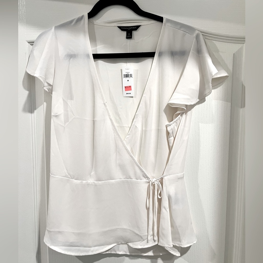 Banana Republic, white wrap top, M